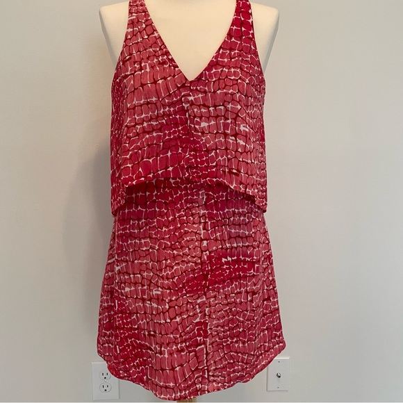 NWOT WHBM Coral Snake Print Angled Tier Shift Dress Size XXS - Picture 4 of 10